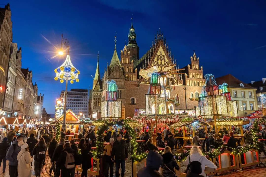 Ile kosztuje grzaniec na jarmarku we Wrocławiu? Ceny, które zaskakują